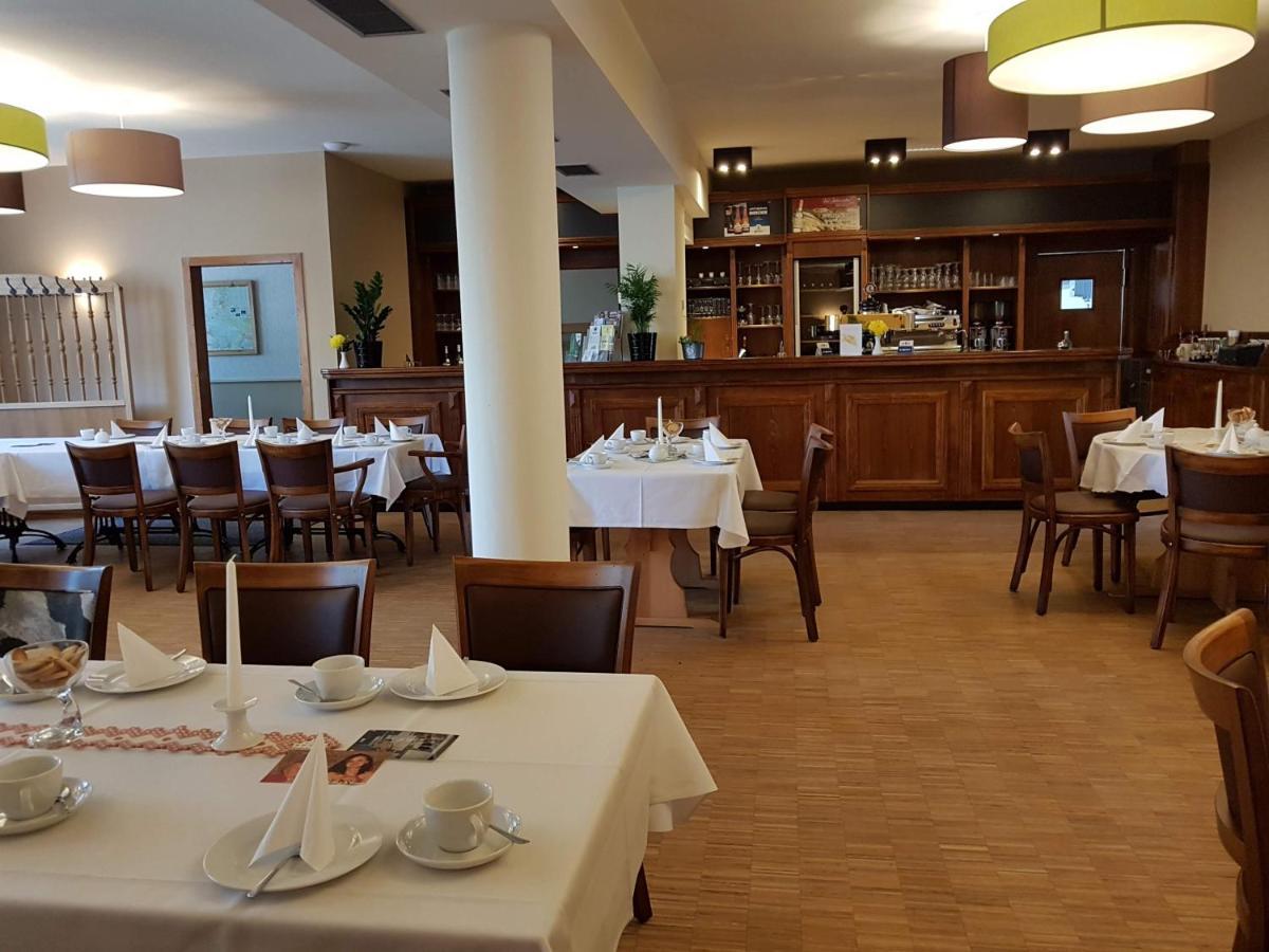 Gasthof Zur Friedenseiche Lohsa Bagian luar foto