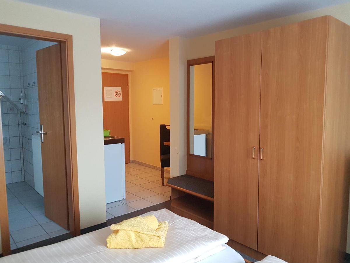 Gasthof Zur Friedenseiche Lohsa Bagian luar foto