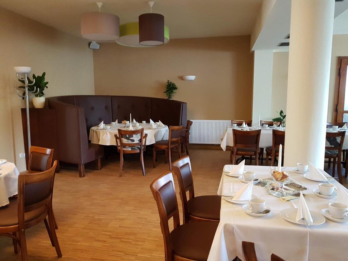 Gasthof Zur Friedenseiche Lohsa Bagian luar foto
